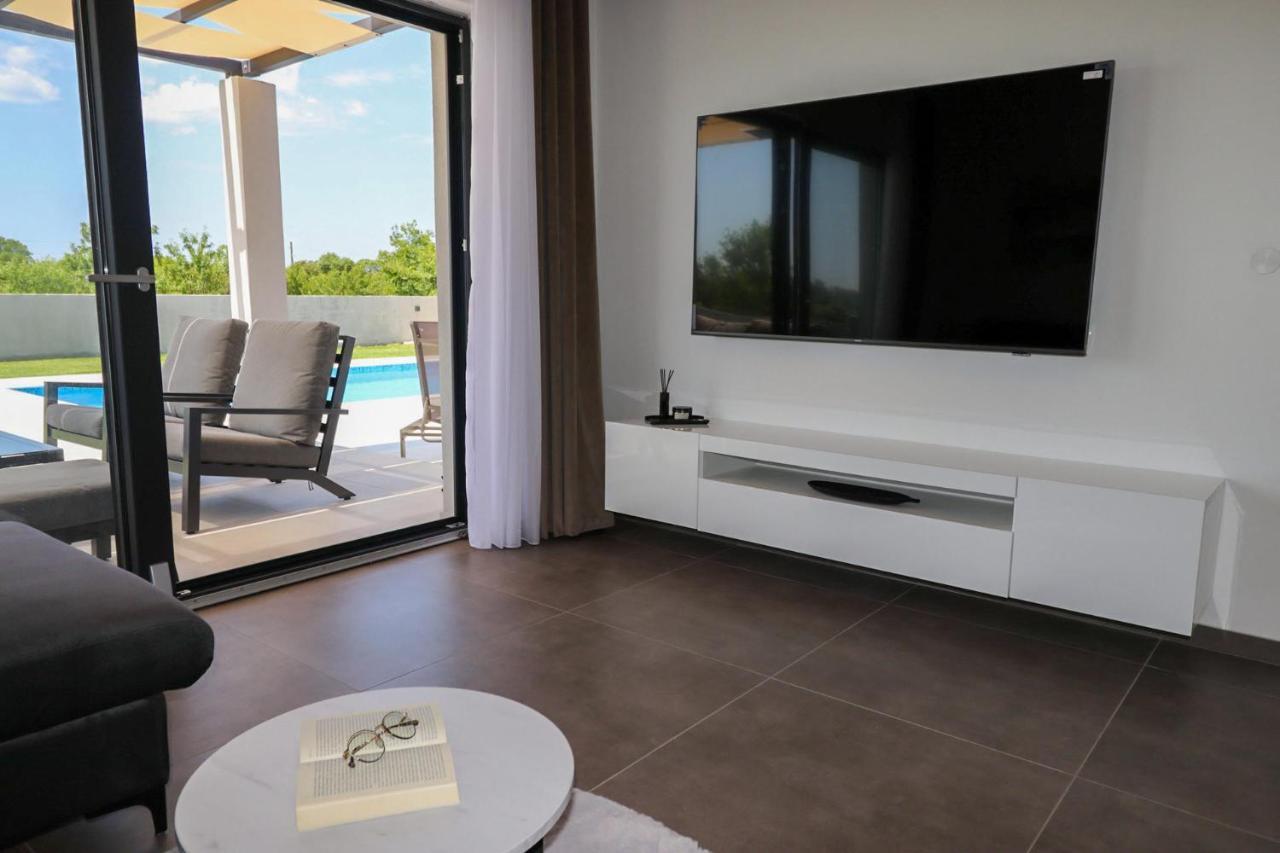 Villa Gemini Zara Esterno foto